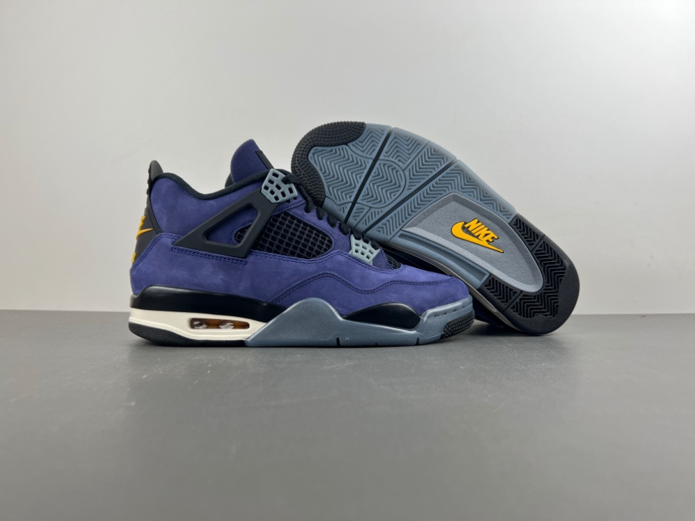 Air Jordan 4 Retro