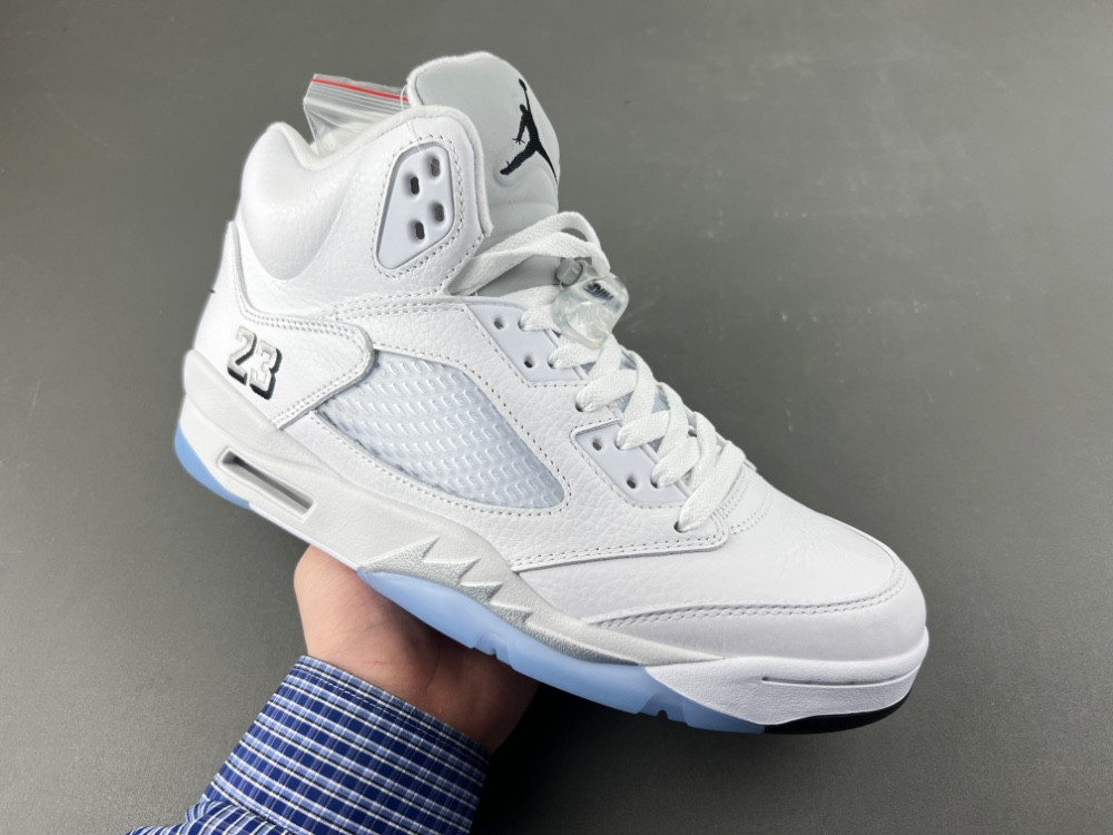 Air Jordan 5 White Metallic 2026 HQ7978-103
