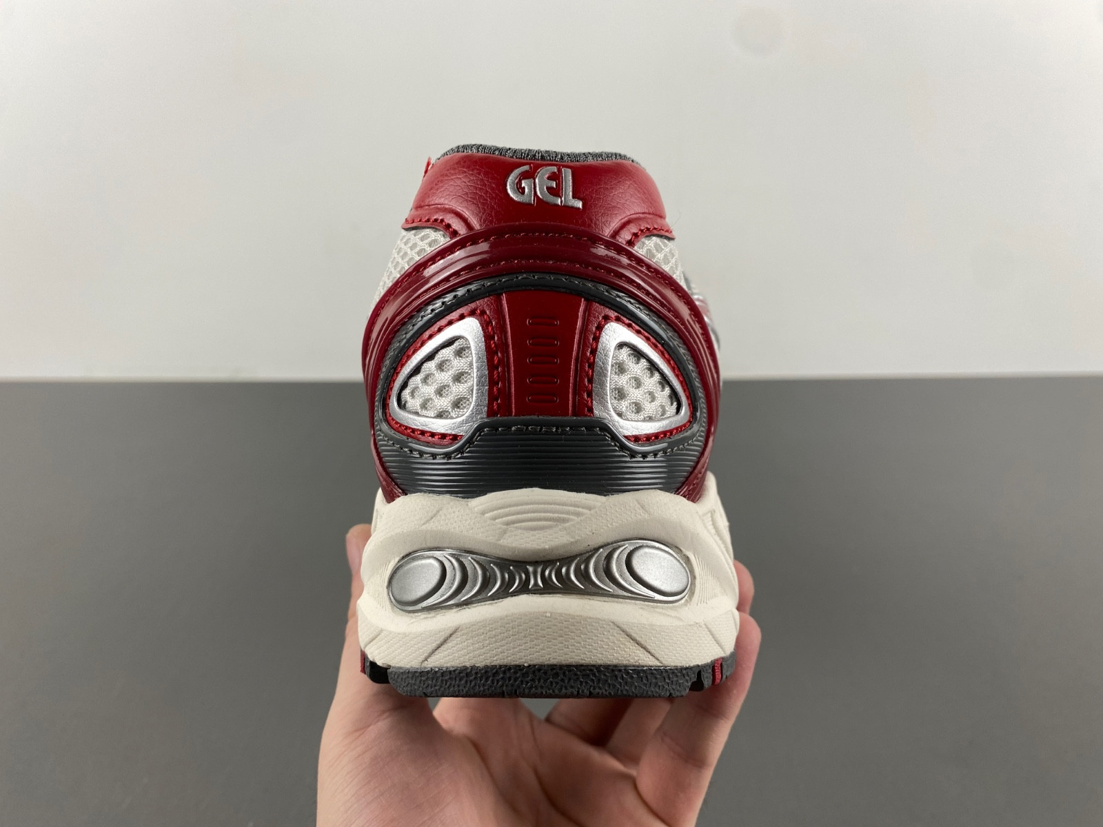 gel kahana tr v4 