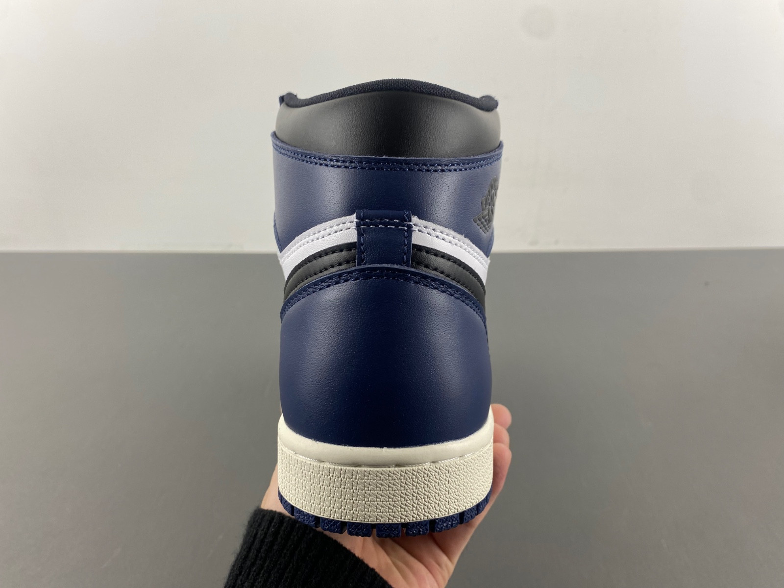 Jordan 1 Retro High OG Midnight Navy Men