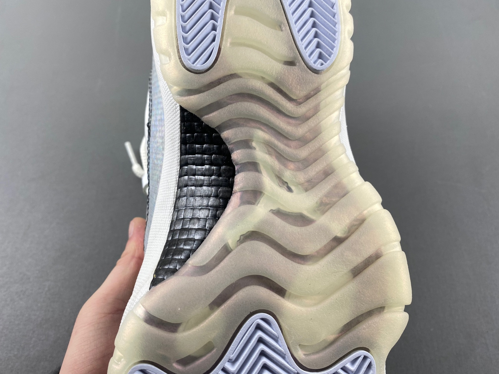 Air Jordan 11 Low CNY Year of the Snake HQ7000-001