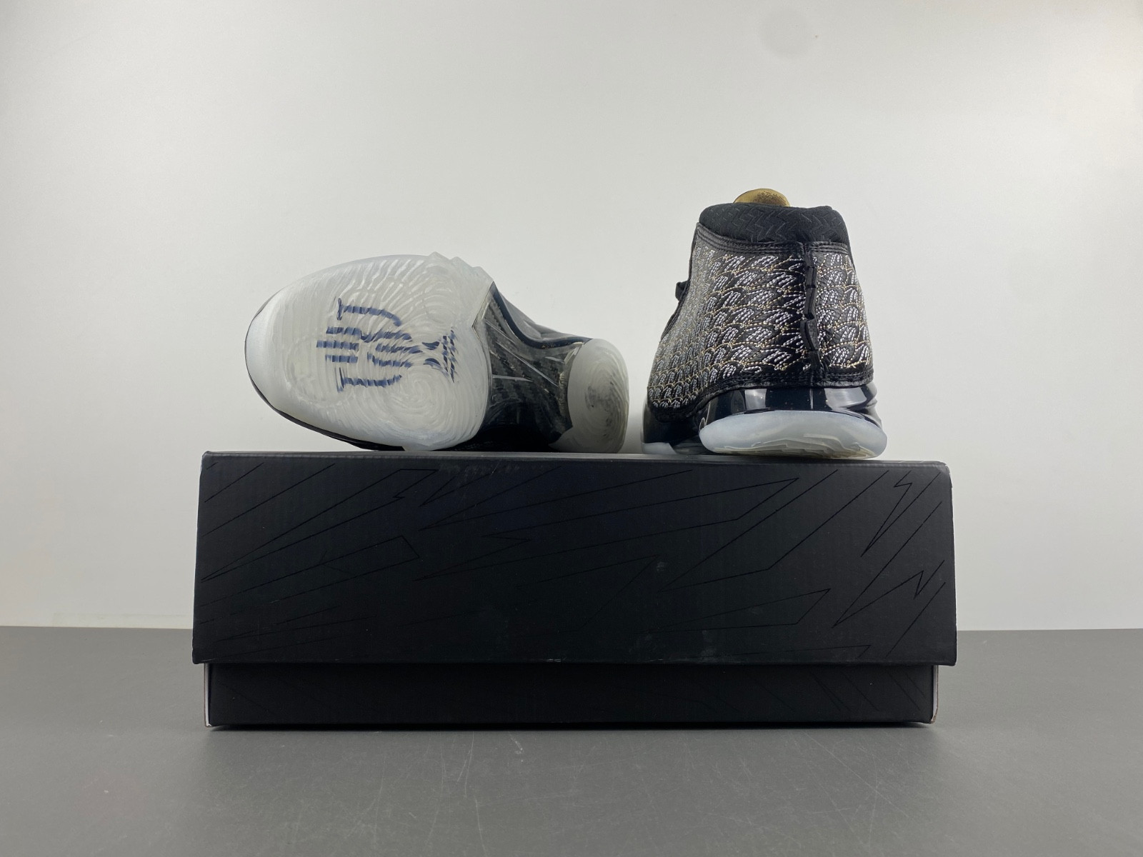 Jordan 23 Trophy Room Black Men