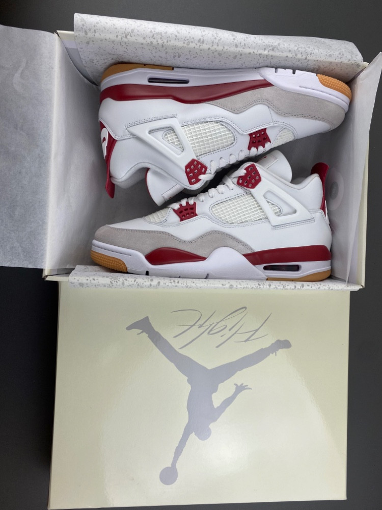 Jordan 4 Retro SB Varsity Red Men