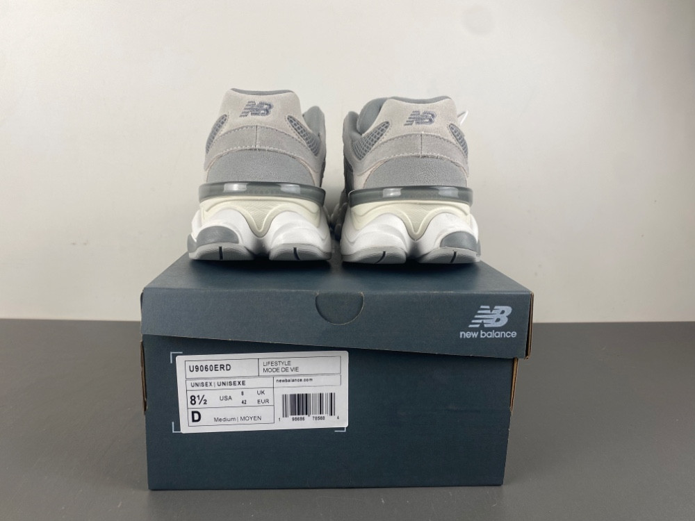 new Ba1an*e 9060 slate grey men