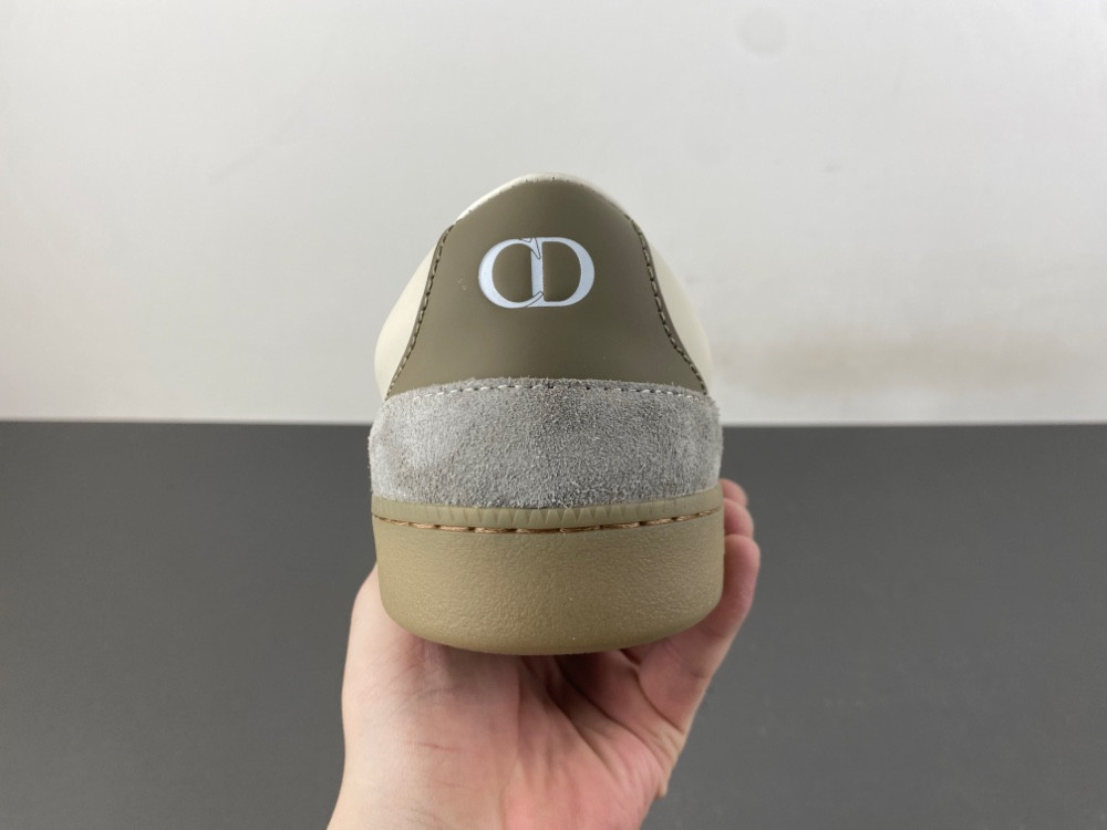 D10r b01 matchpoint sneaker