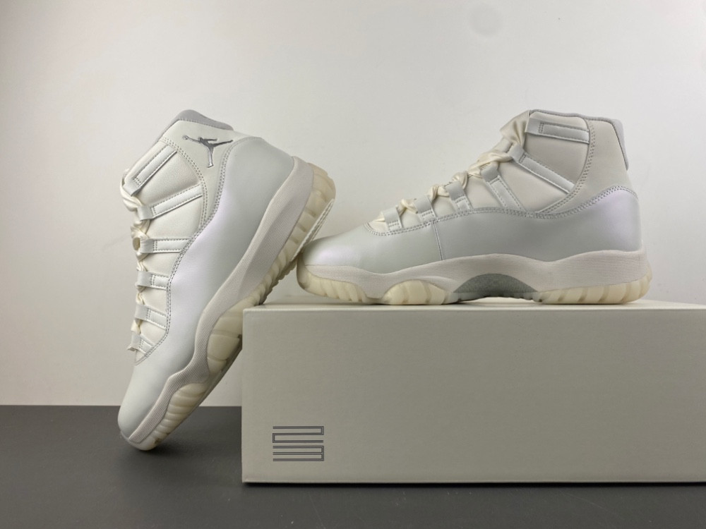 Jordan 11 Retro Grand Finale (Women