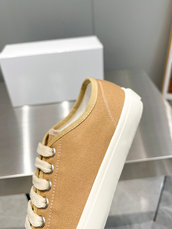 MM6 tabi Sneaker
