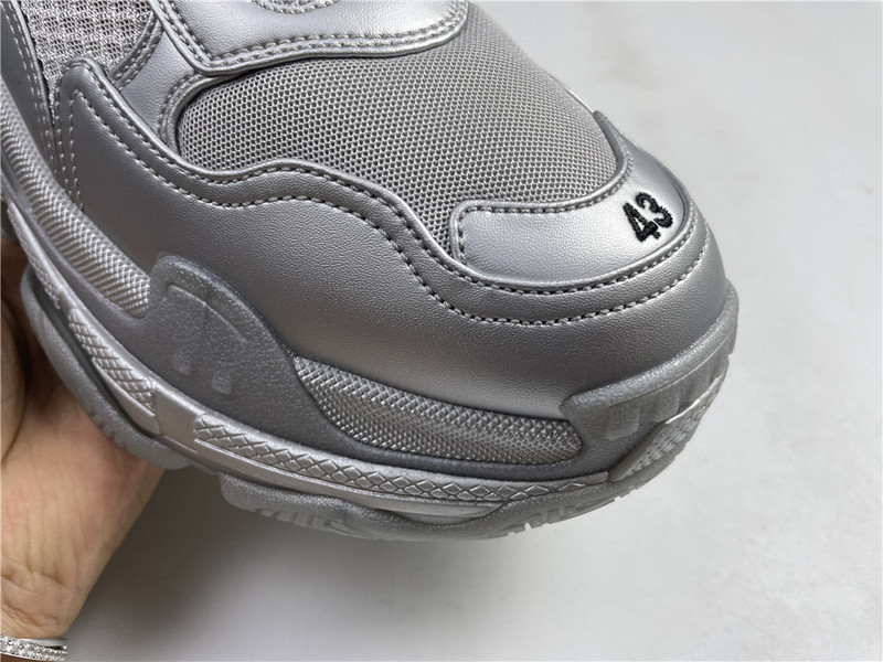 Ba1en*iaga triple s sliver
