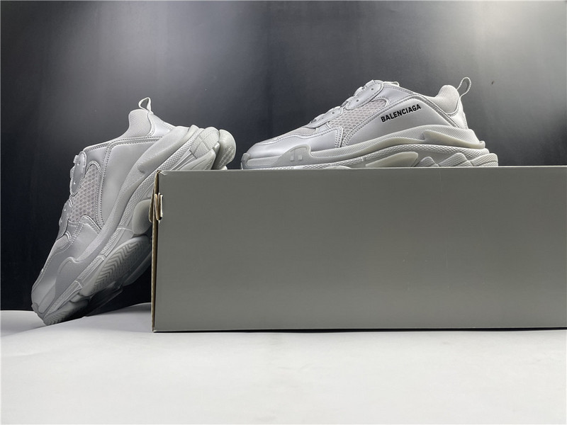 Ba1en*iaga triple s sliver