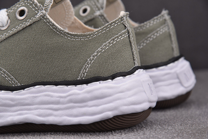 MMY Sneaker 0076