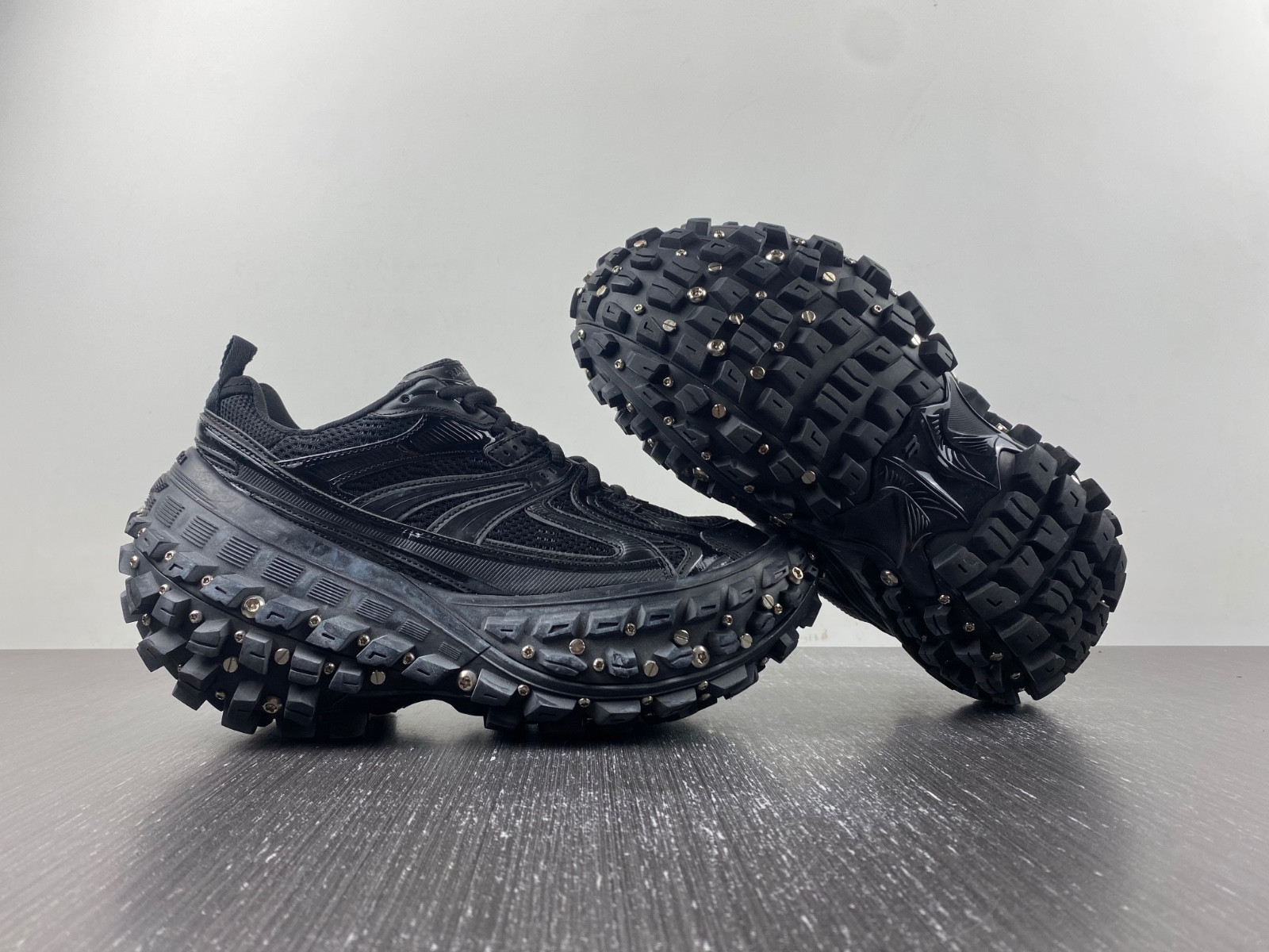 Ba1en*iaga defender sneaker