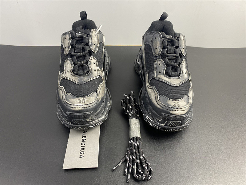 Ba1en*iaga triple s black sneaker