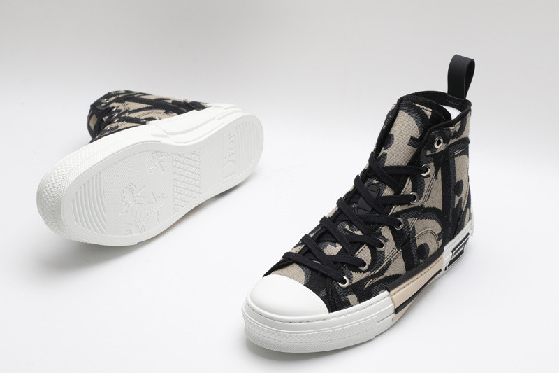 D10r b23 sneaker