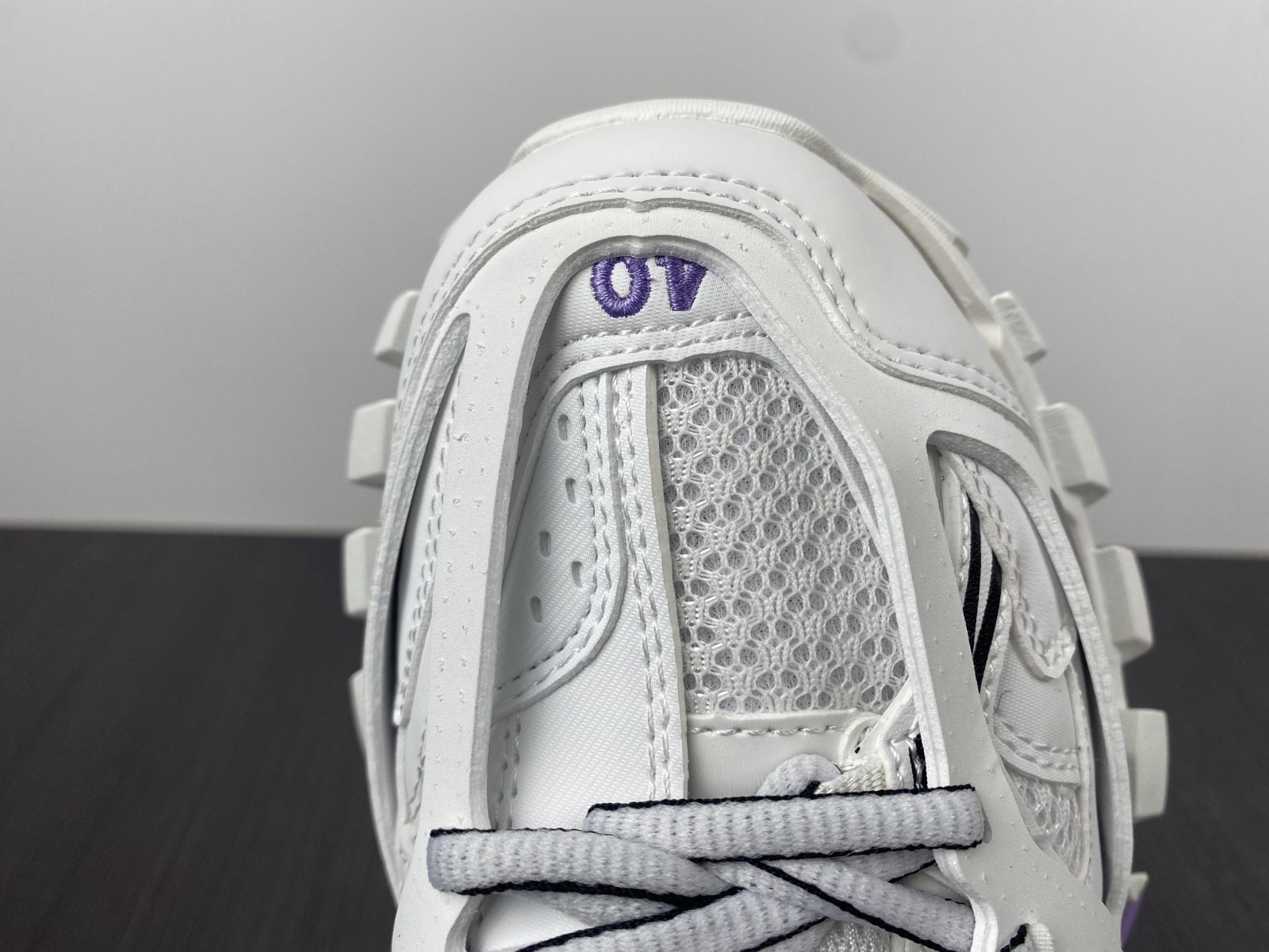 Ba1en*iaga track sneaker monocol. fluo/leath eff/no wsah 543023 w3gc3 0225