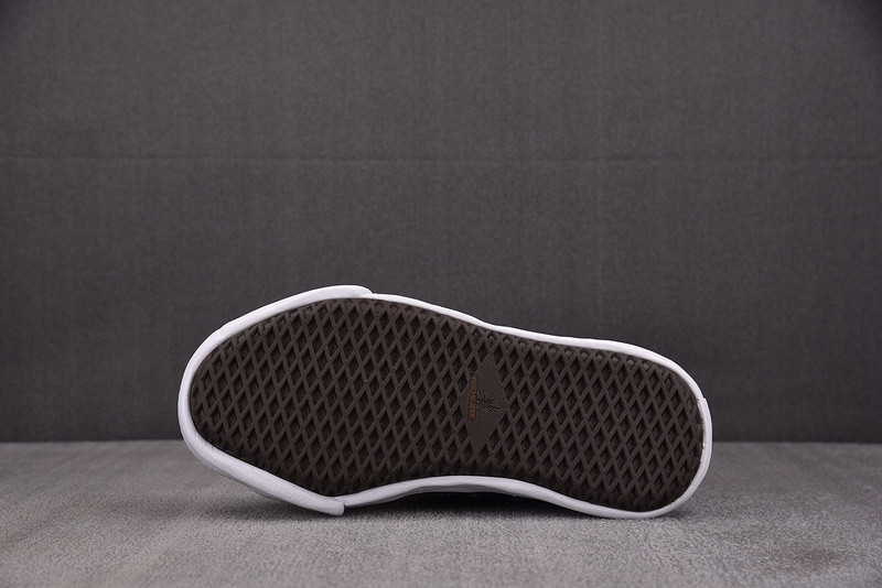MMY Sneaker 0074