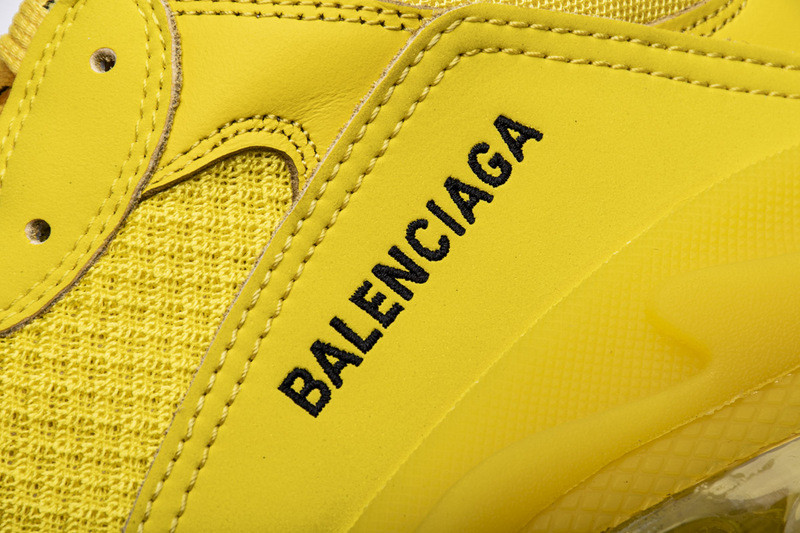 Ba1en*iaga triple s yellow