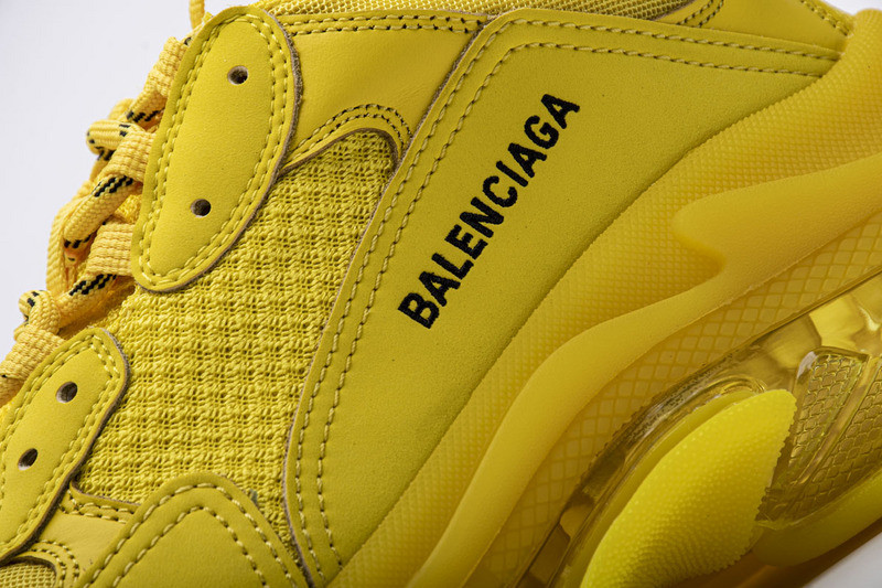 Ba1en*iaga triple s yellow