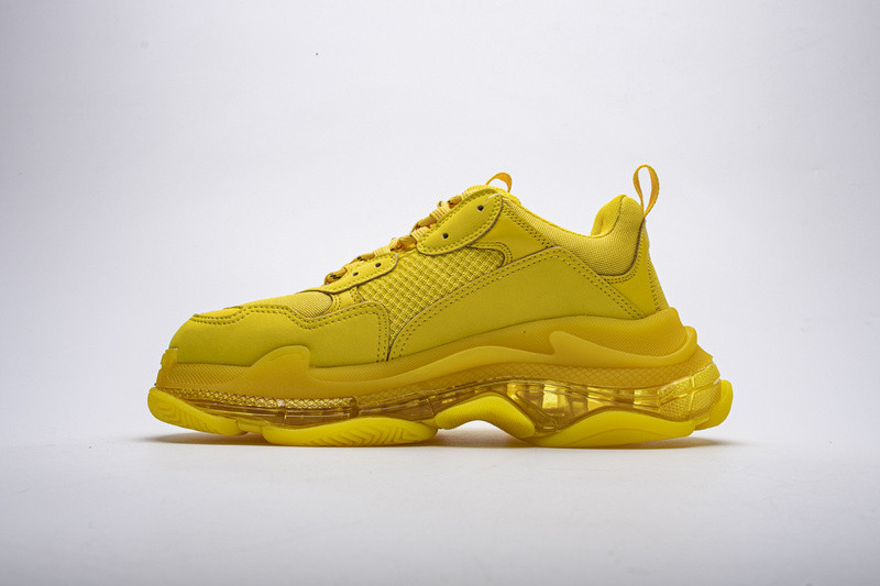 Ba1en*iaga triple s yellow