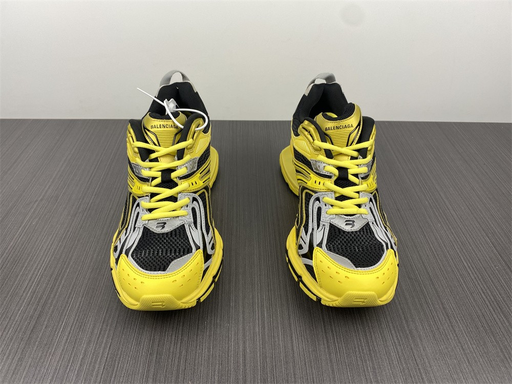 Ba*len*cia*ga x-pander 6.0 yellow and black