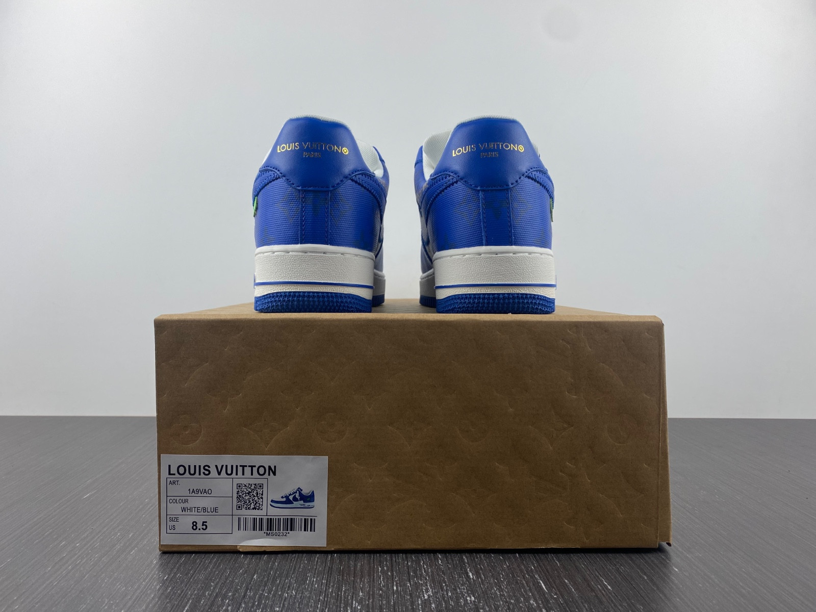 lwe sneaker