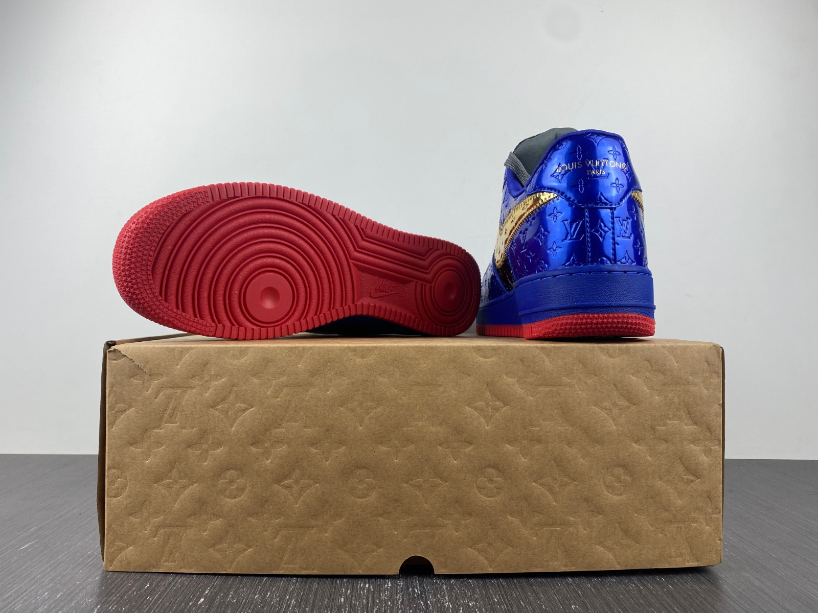 lwe sneaker