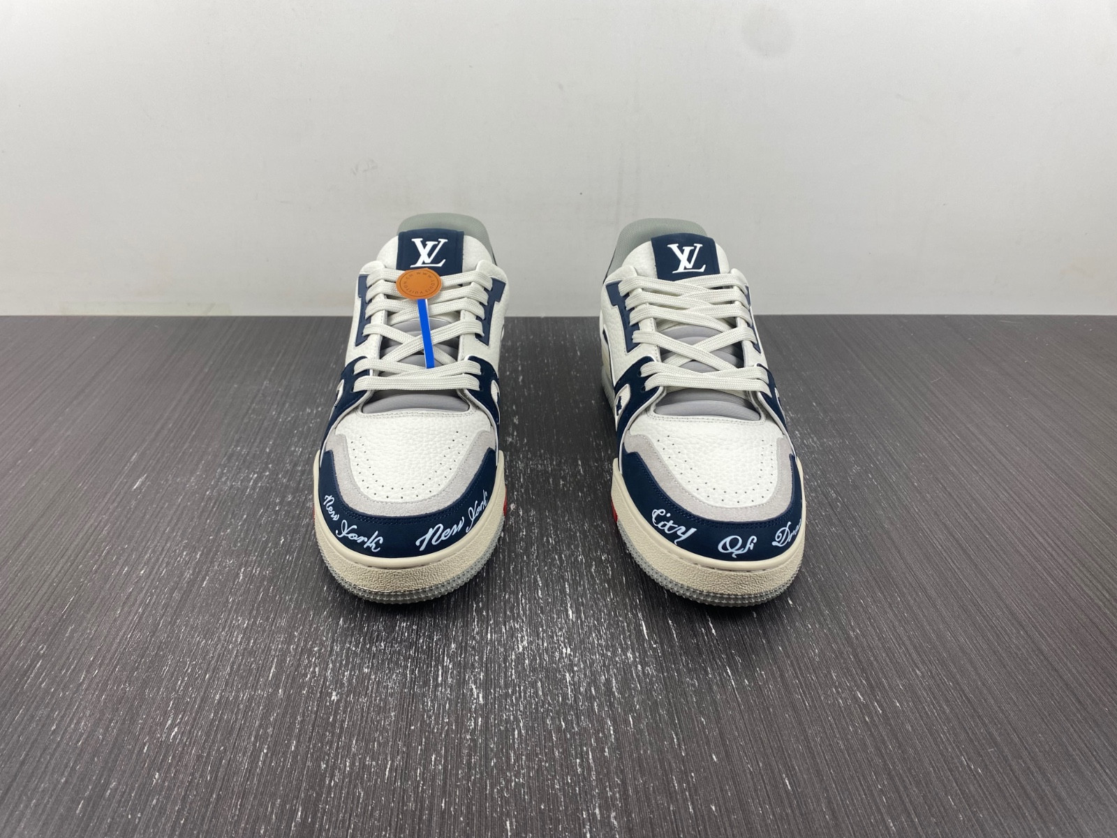 lwe sneaker