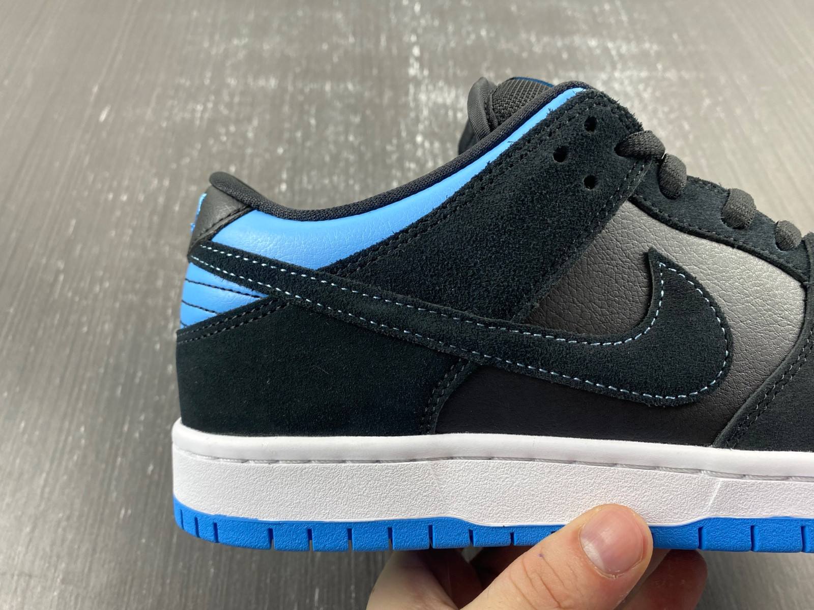 nike sb skateboard dunk low pro black 304292-048