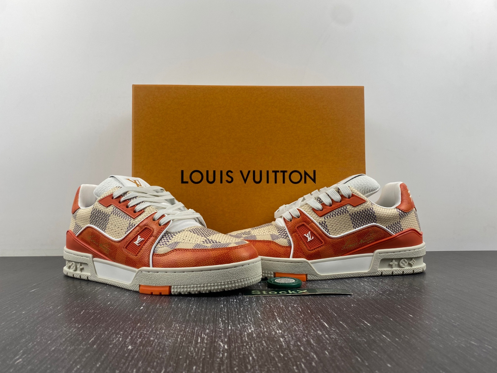 lwe sneaker