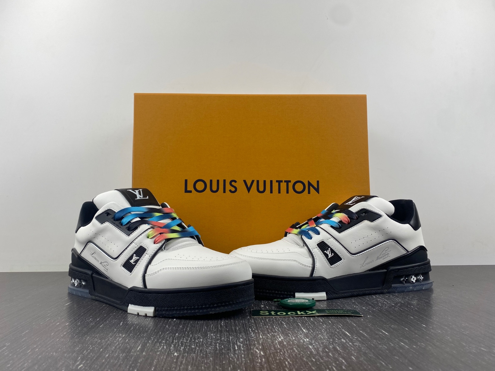 lwe sneaker