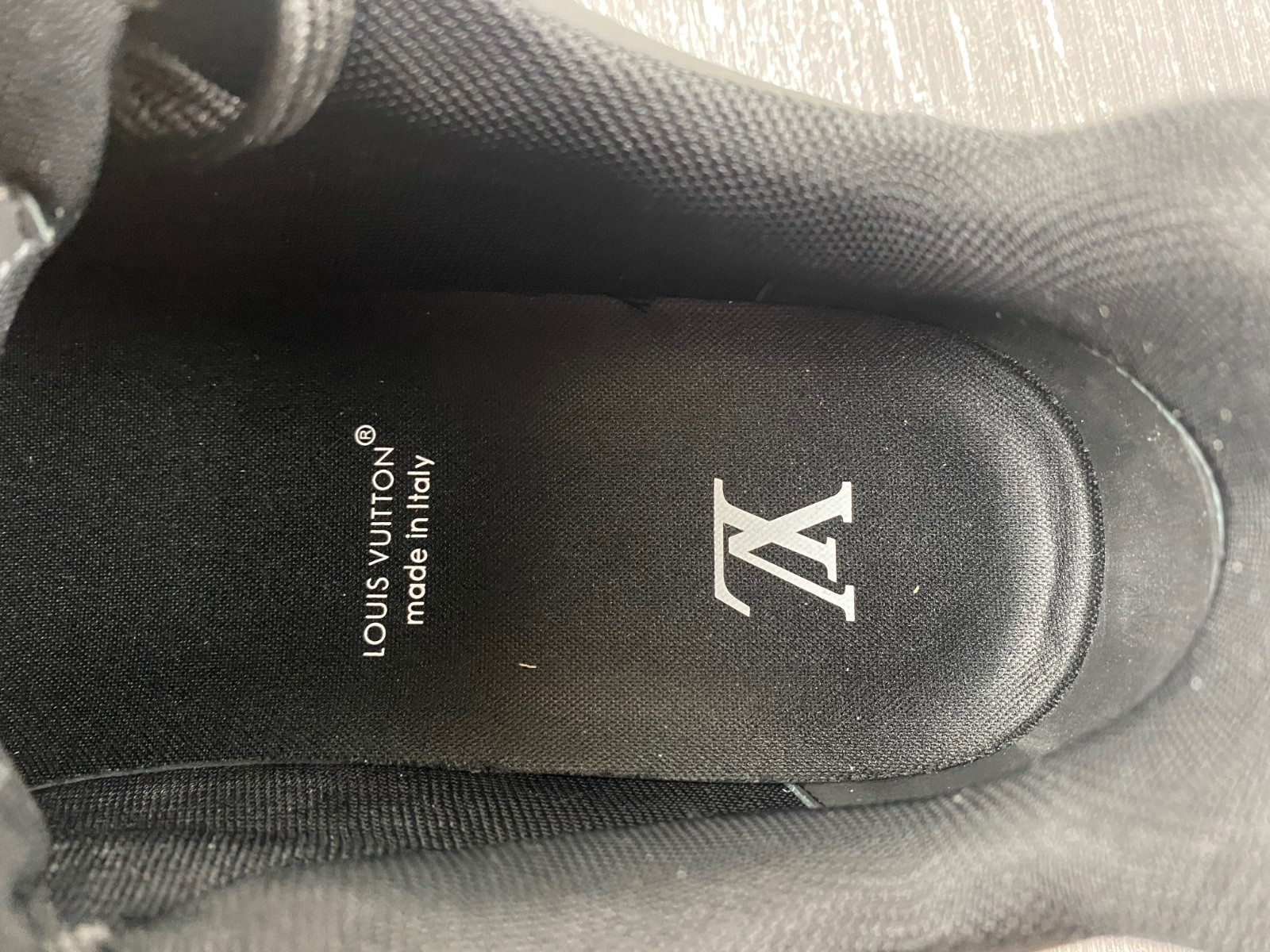 lwe sneaker