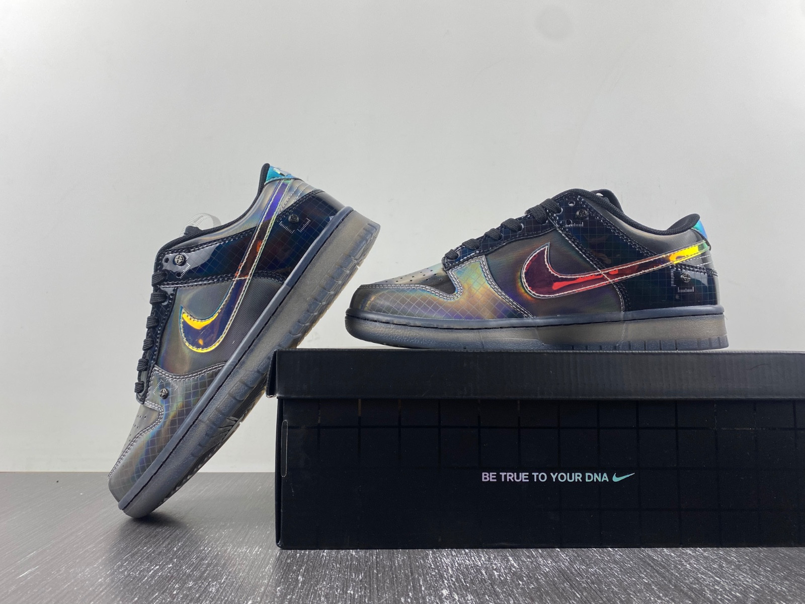 nike dunk low "hyperflat" black/grey fv3617-001