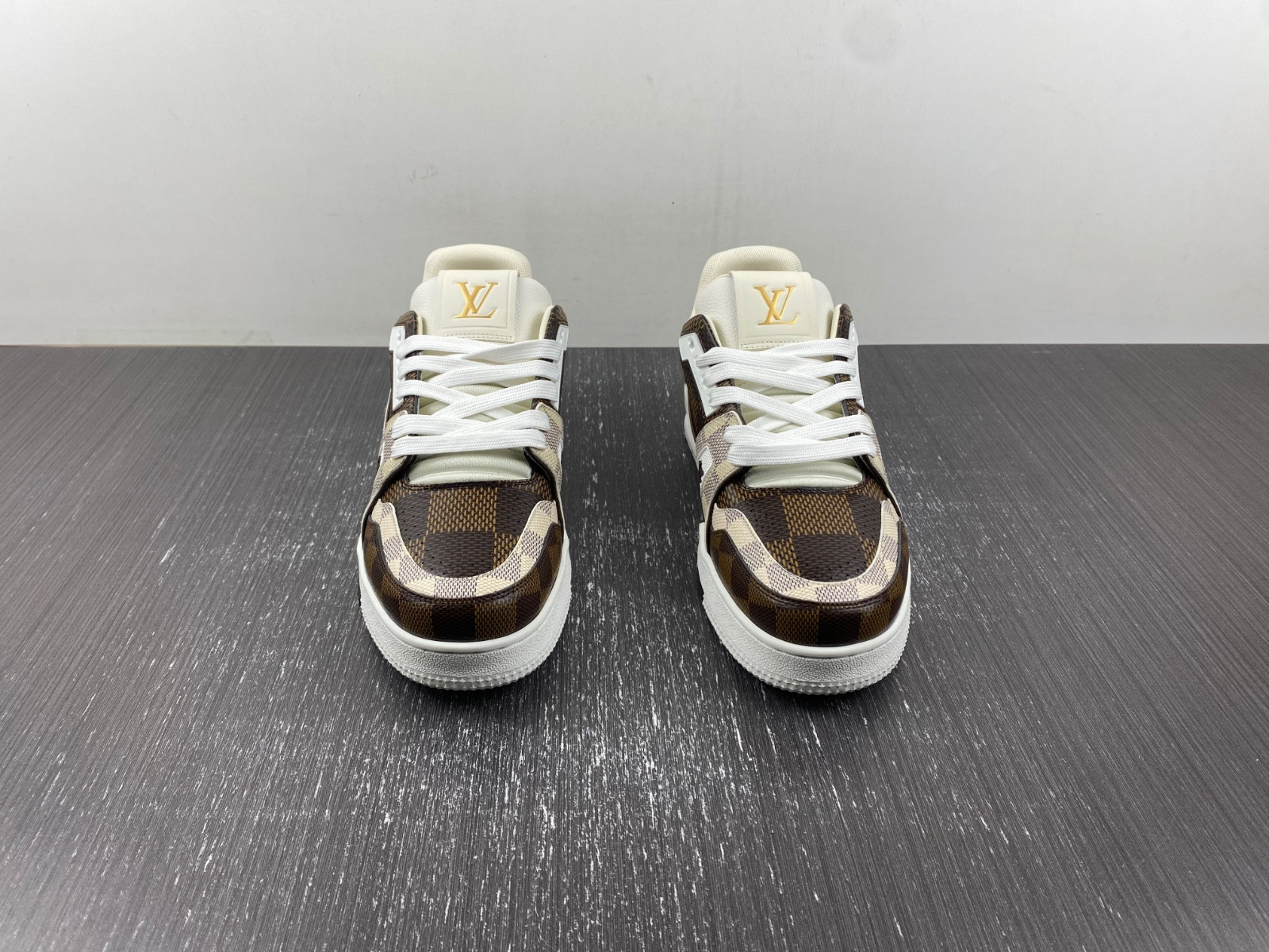 lwe sneakers
