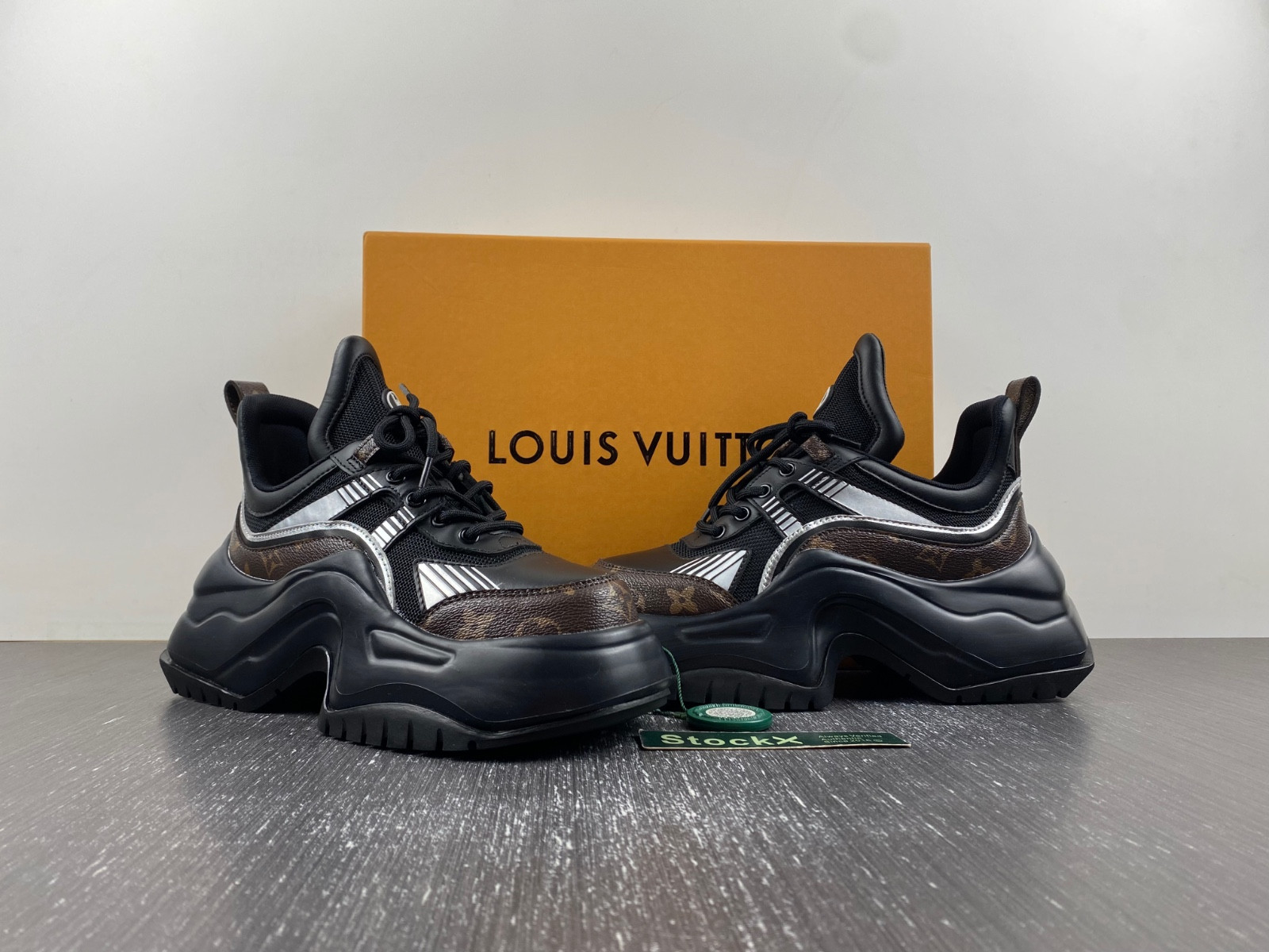 lwe archlight sneakers
