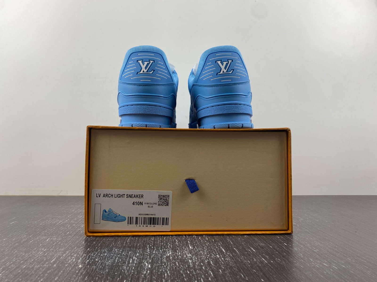 lwe sneaker