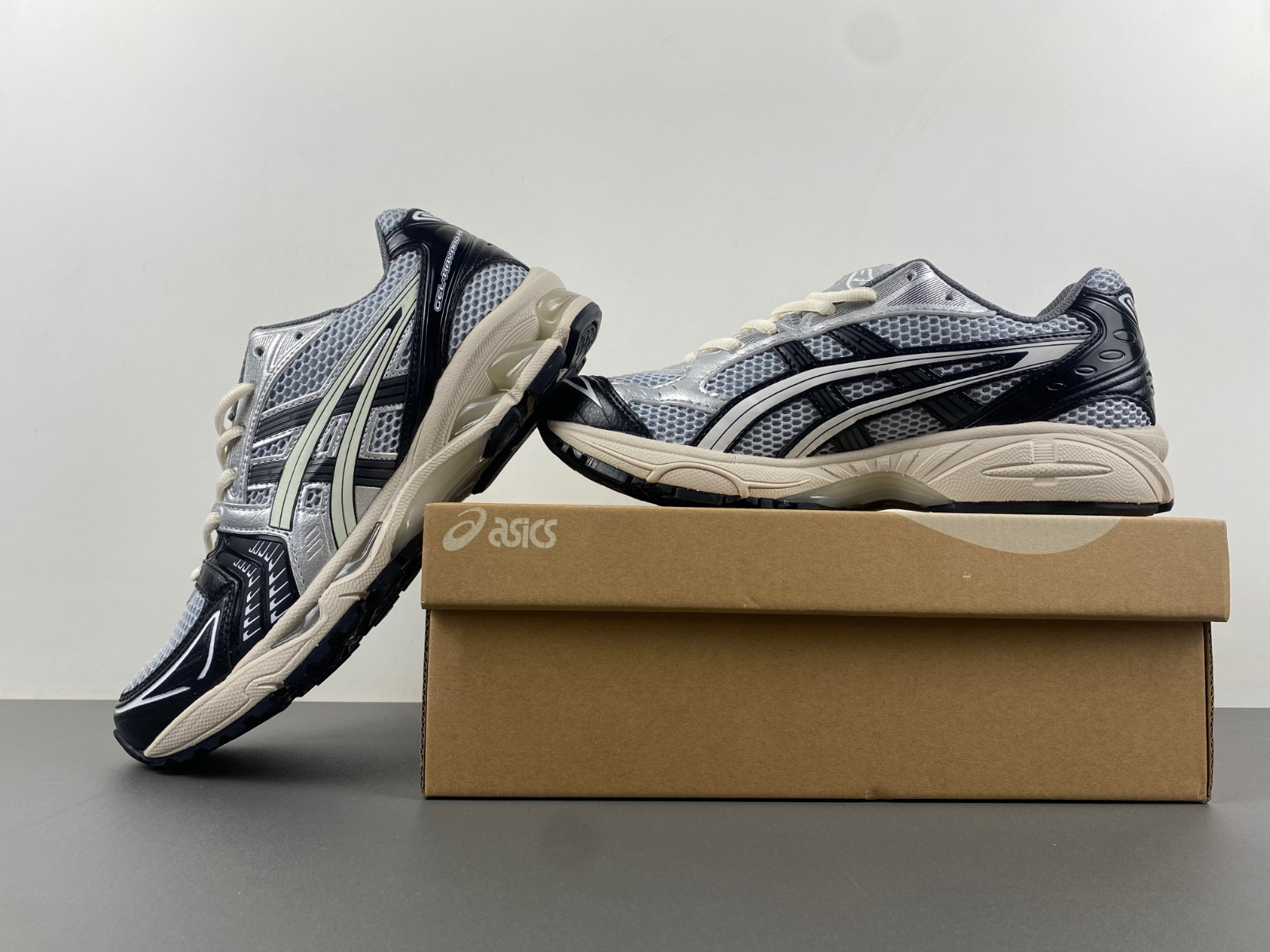 As*ic*s gel-kayano 14 black glacier grey silver men