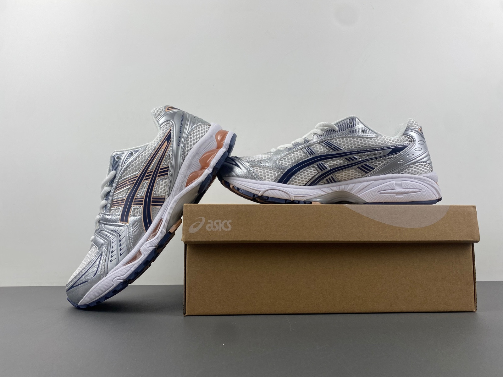 As*ic*s gel kayano 14 white thunder blue women 1202a056-103