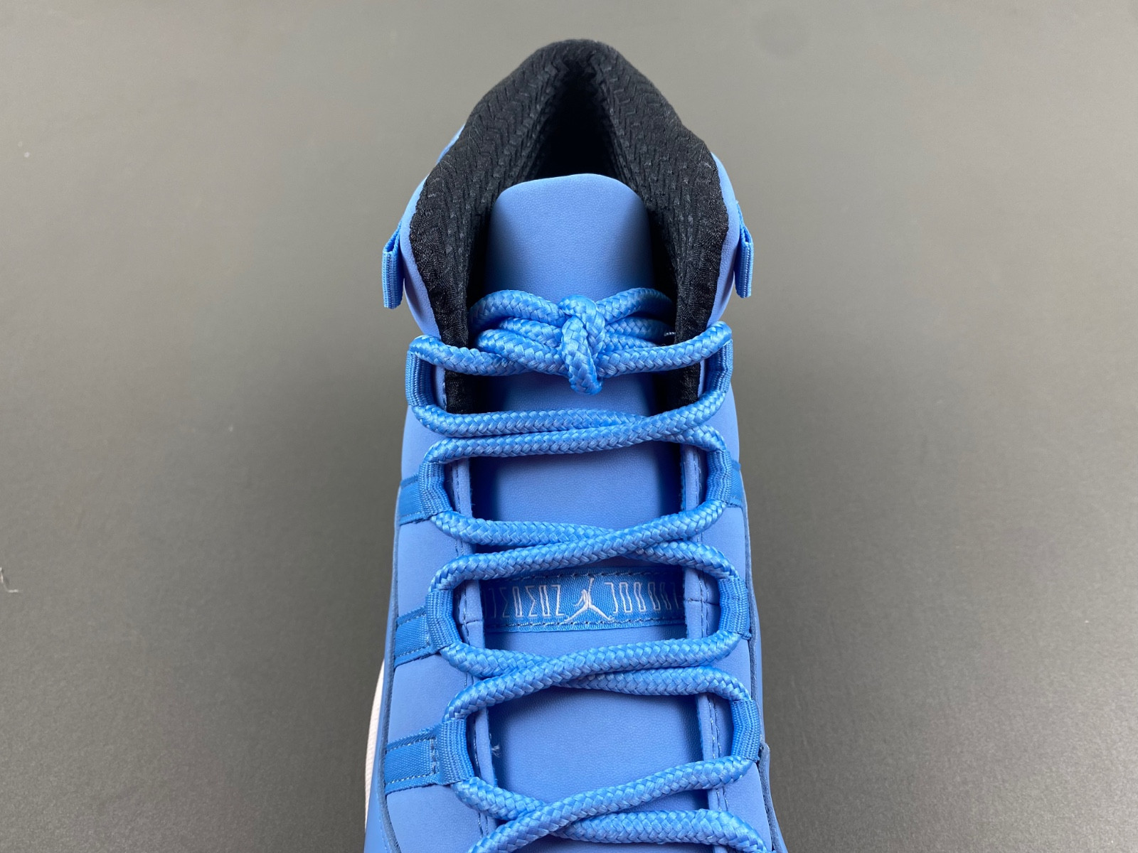 jordan ultimate gift of flight (11/29) - 717602-900