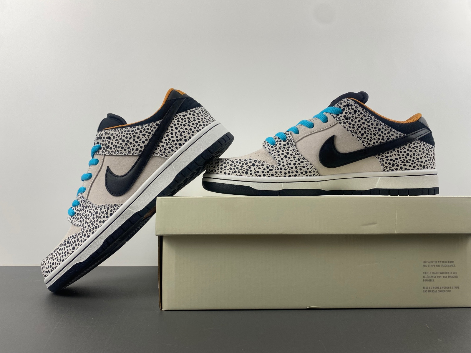 nike sb dunk low safari olympics fz1233-002