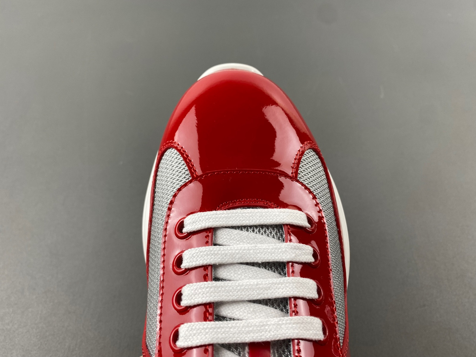pra sneaker