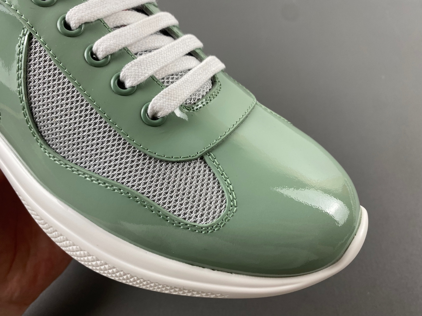 pra sneaker