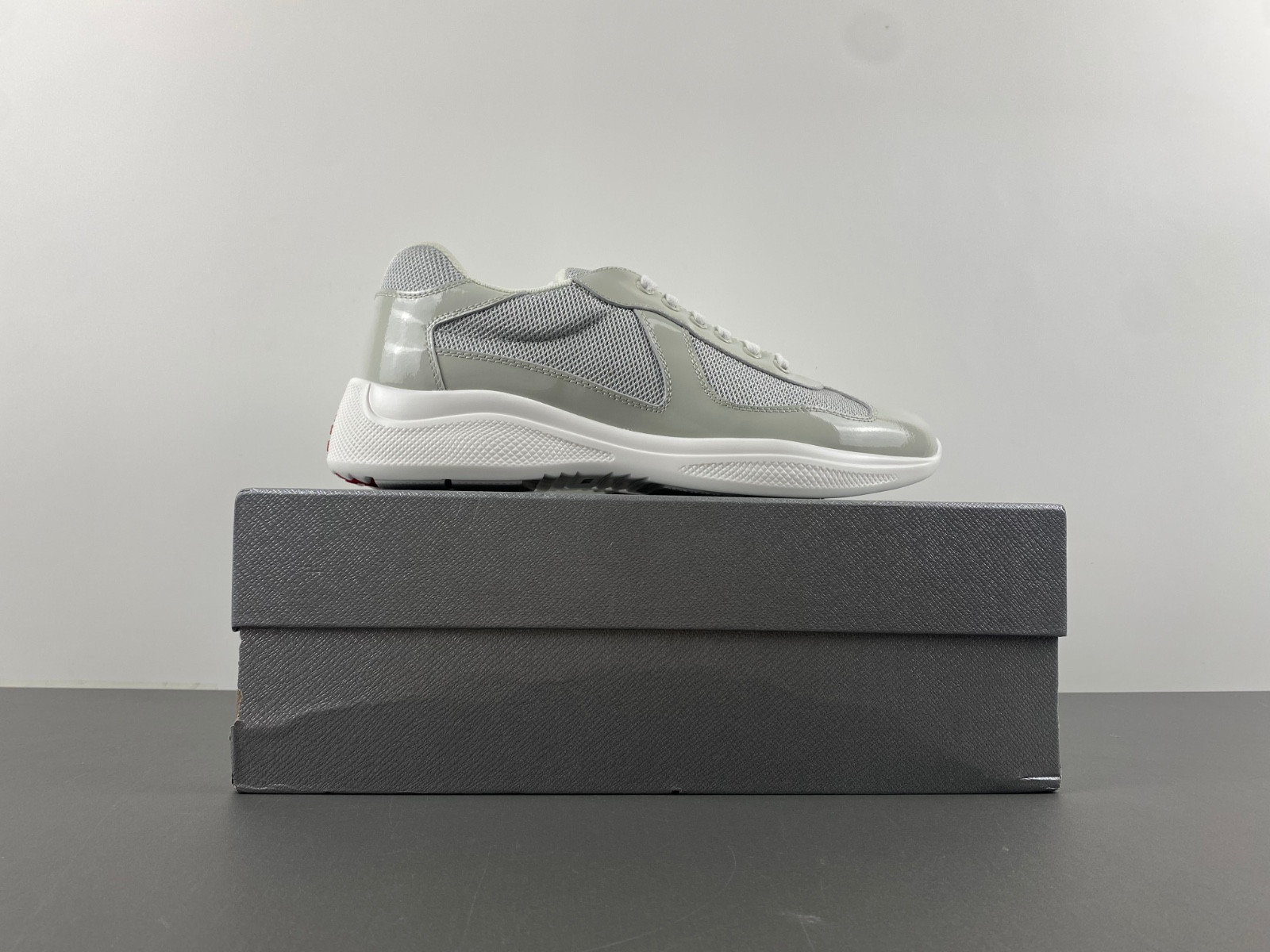 pra sneaker