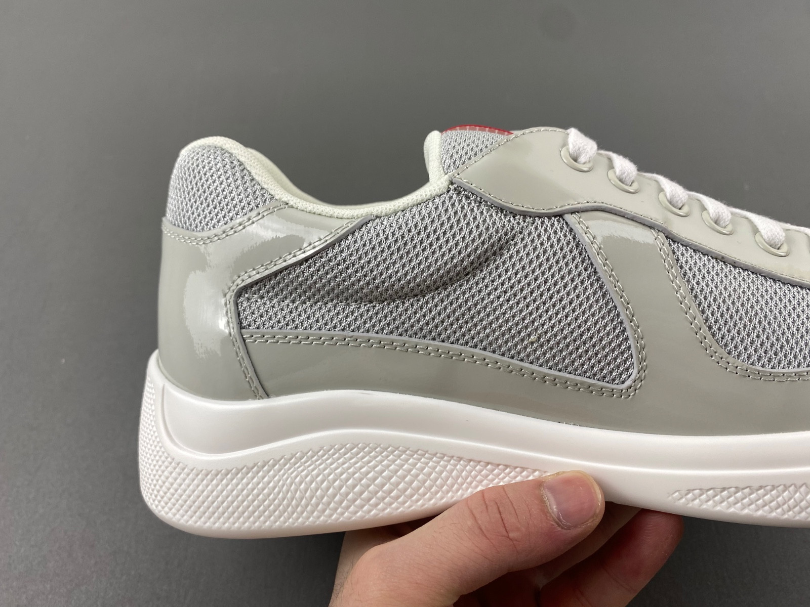 pra sneaker