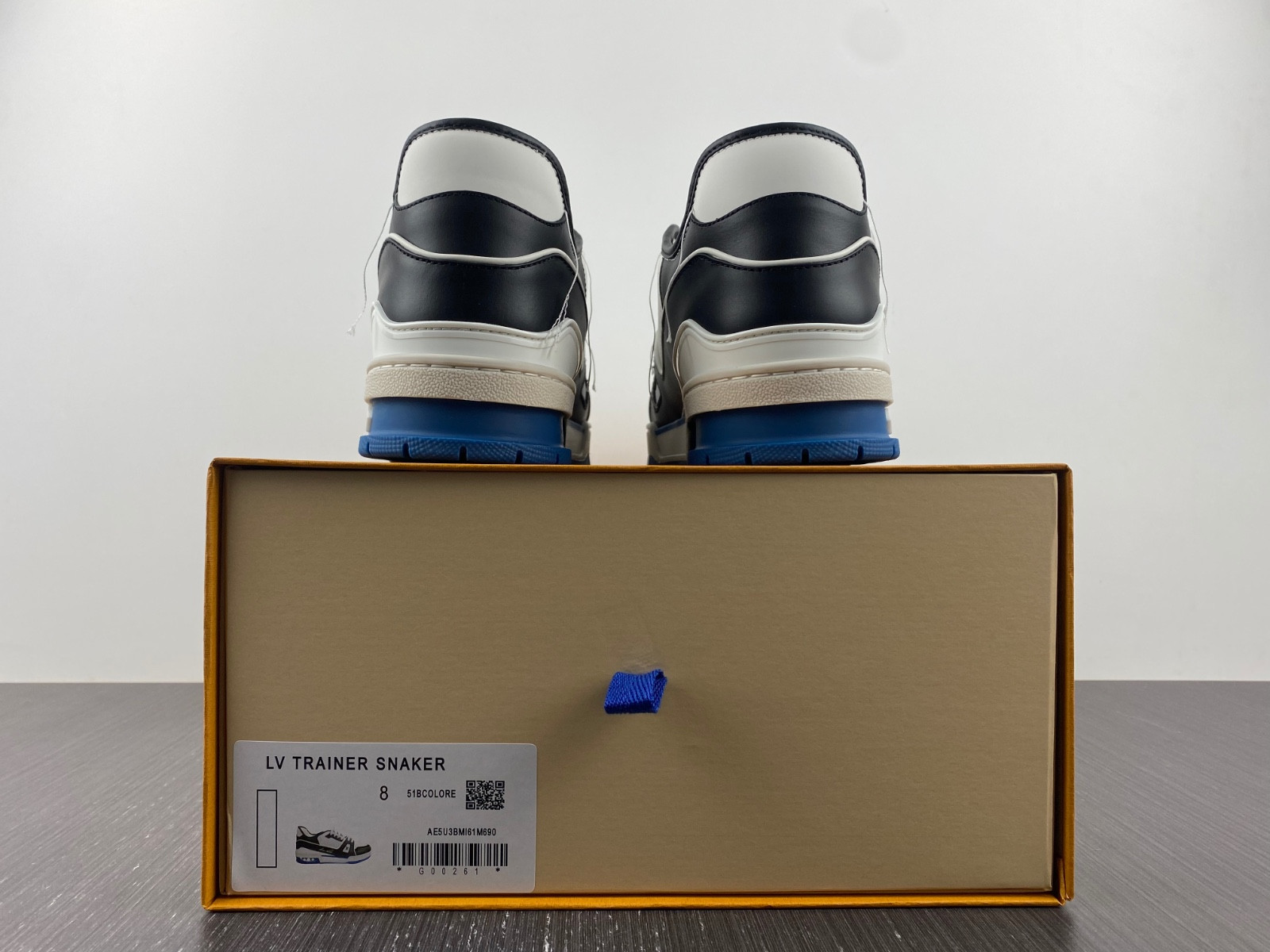 lwe sneaker