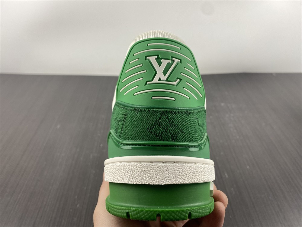 lwe sneaker