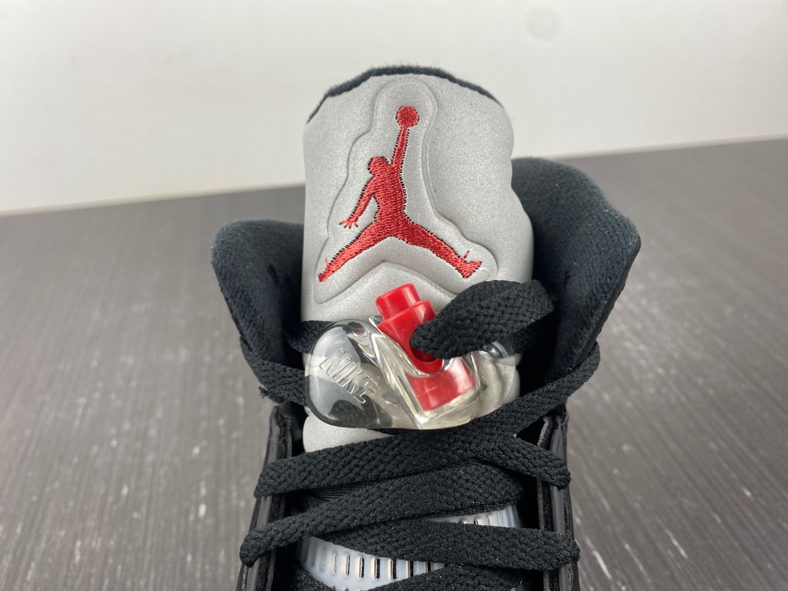 jordan 5 retro black metallic (2016) - 845035-003