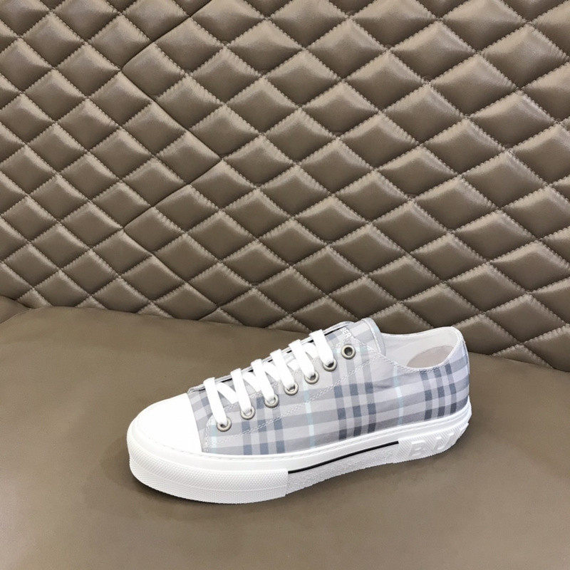 bubery sneakers