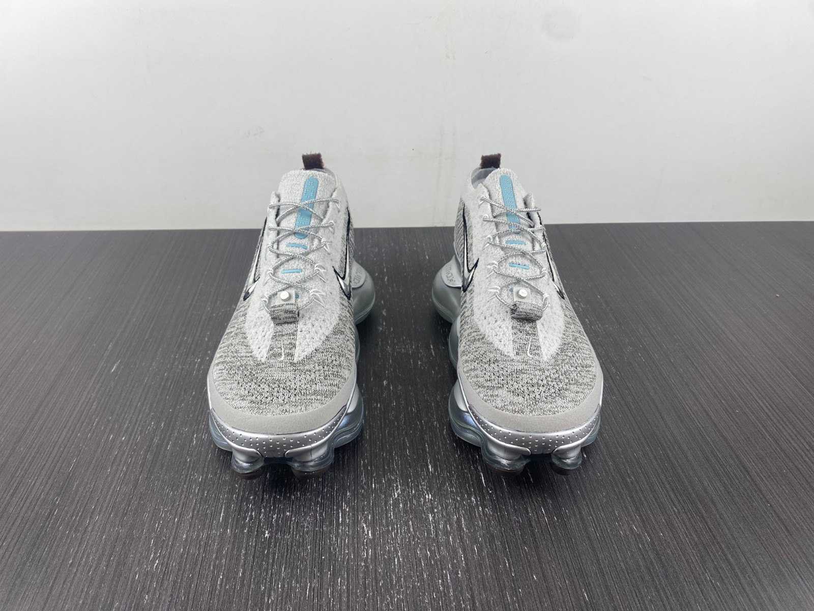 nike air max scorpion white tan silver fd4612-001