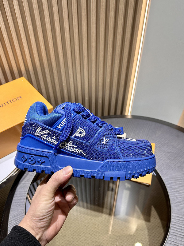 lwe sneaker