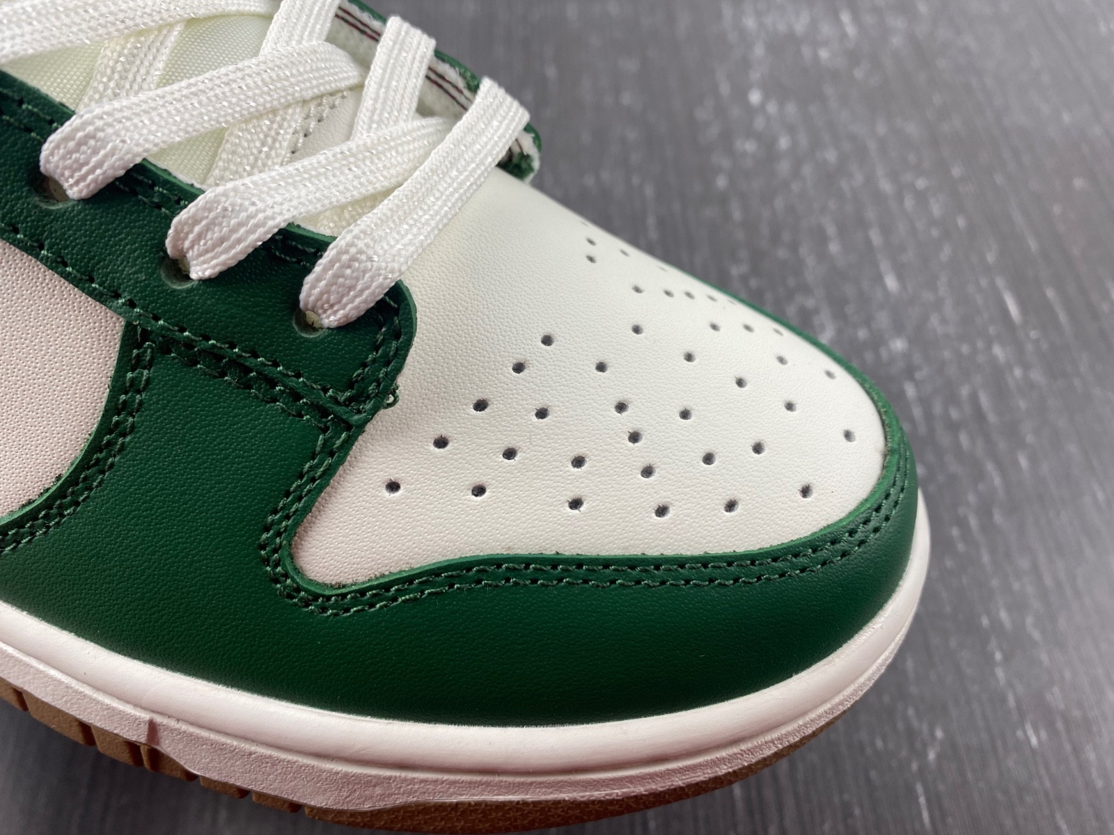 nike dunk low "gorge green" fb7160-161
