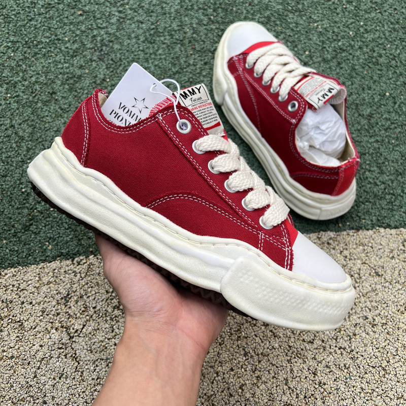 mmy sneaker 0067